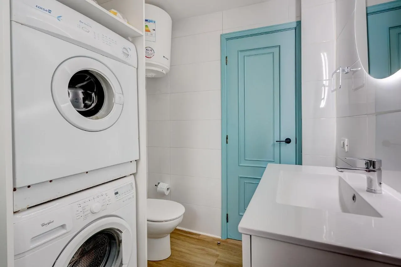 Apartamentos Laguna Azul Callao Salvaje